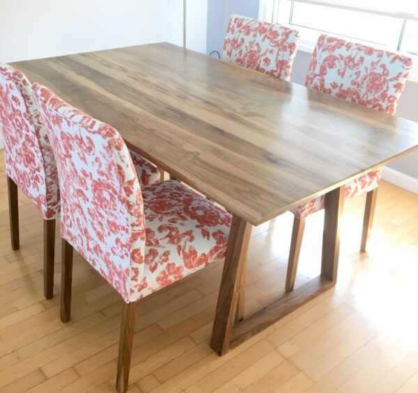 Mesa de comedor Carito