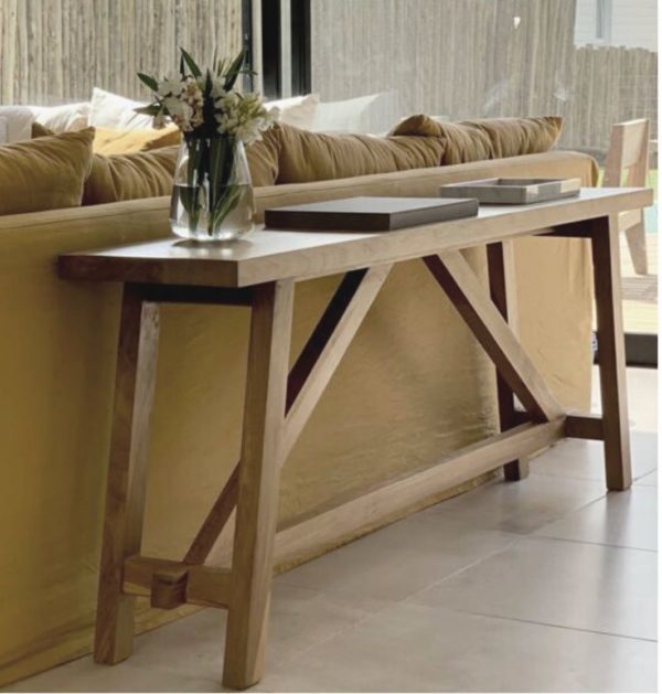 Mesa de arrime Beta